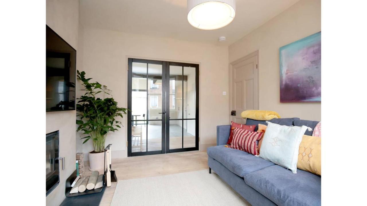 Pass The Keys Stunning, Brand New 3Br Home - Central Оксфорд Екстер'єр фото