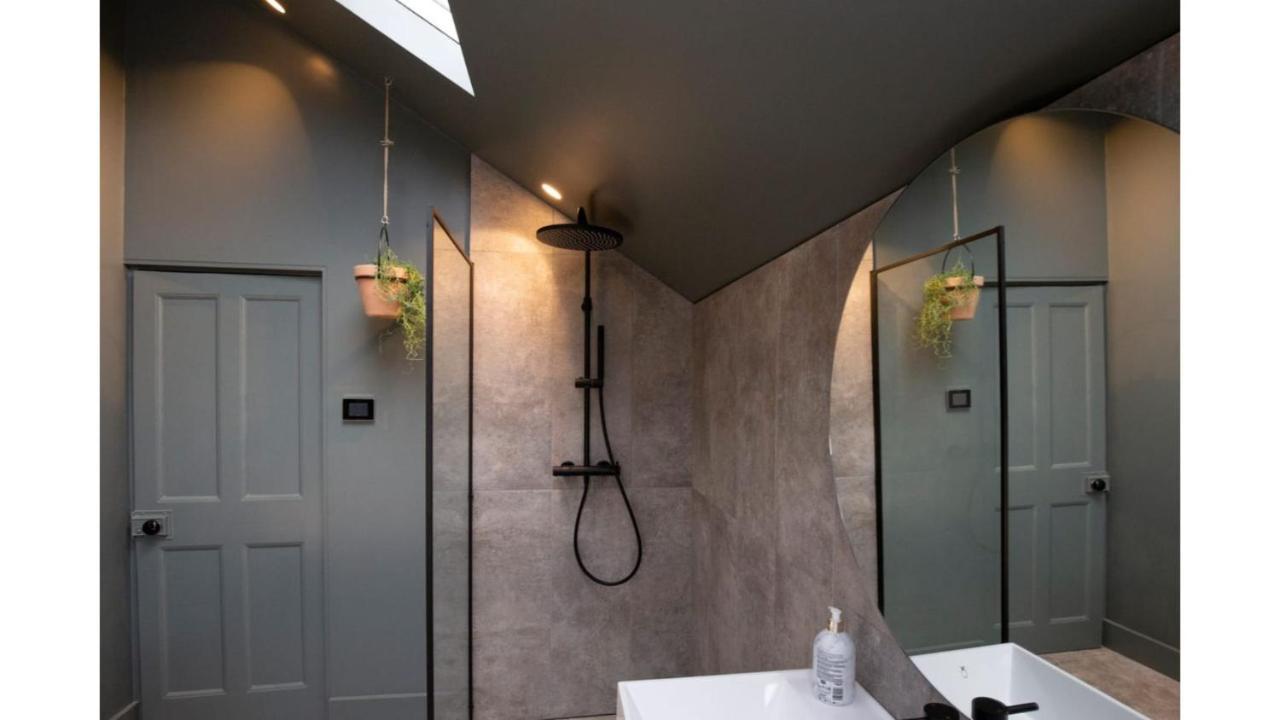 Pass The Keys Stunning, Brand New 3Br Home - Central Оксфорд Екстер'єр фото